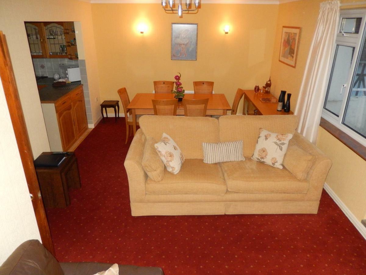 Gables Court Holiday Apartments Swanage Extérieur photo